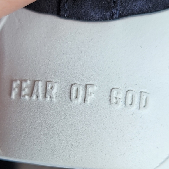 FEAR OF GOD ESSENTIALS DISTANCE RUNNERS BACKLESS - Picture 2 of 10